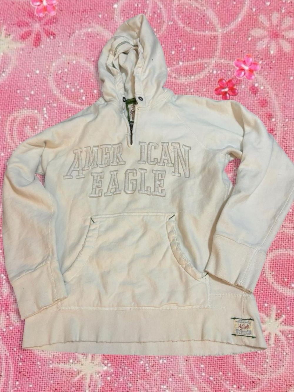 American Eagle Outfitters Cream Hoodie Sweatshirt